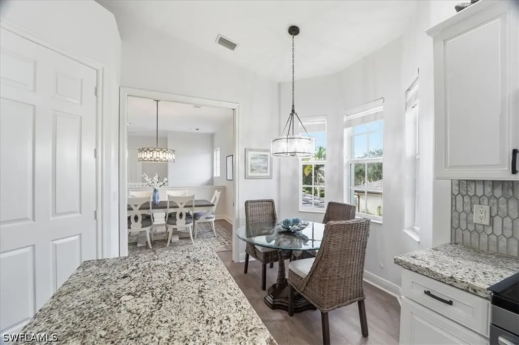 7842 Hawthorne Drive Naples FL 34113