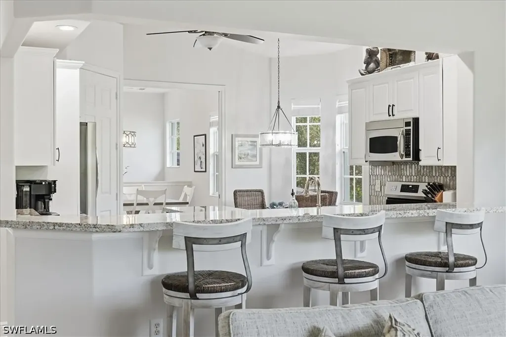 7842 Hawthorne Drive Naples FL 34113