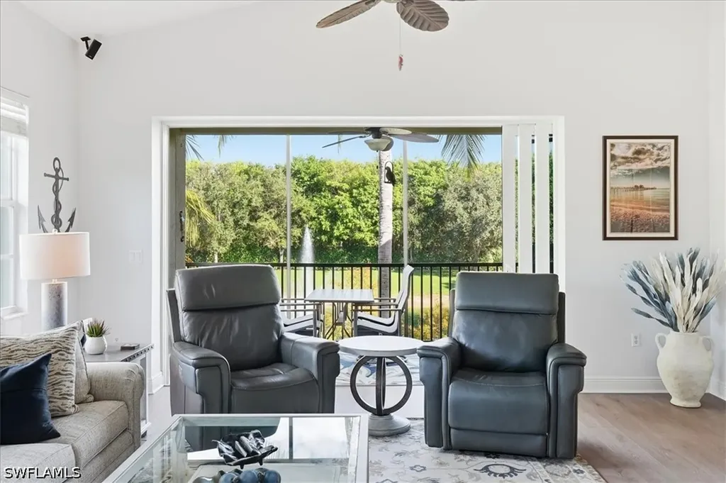7842 Hawthorne Drive Naples FL 34113