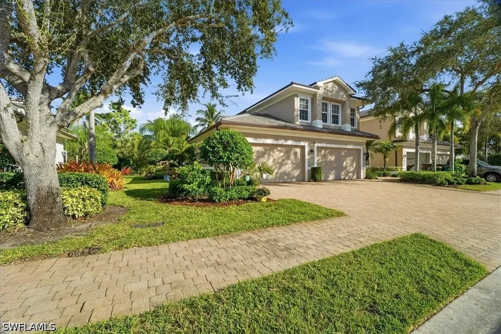 7842 Hawthorne Drive Naples FL 34113