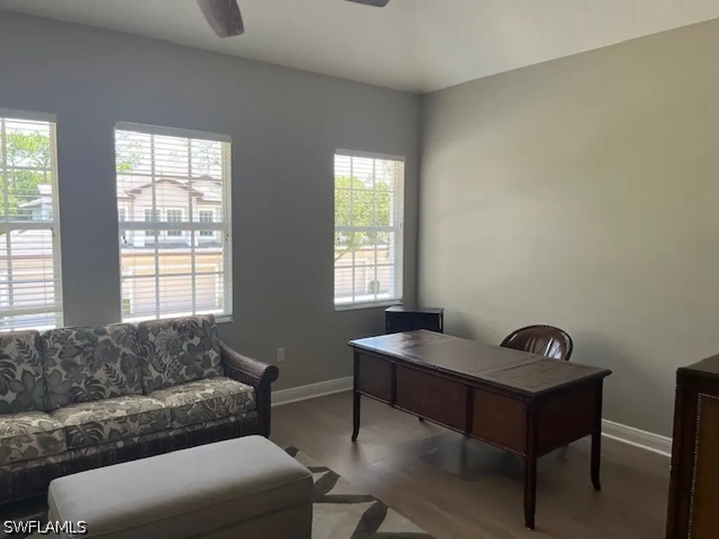 7842 Hawthorne Drive Naples FL 34113