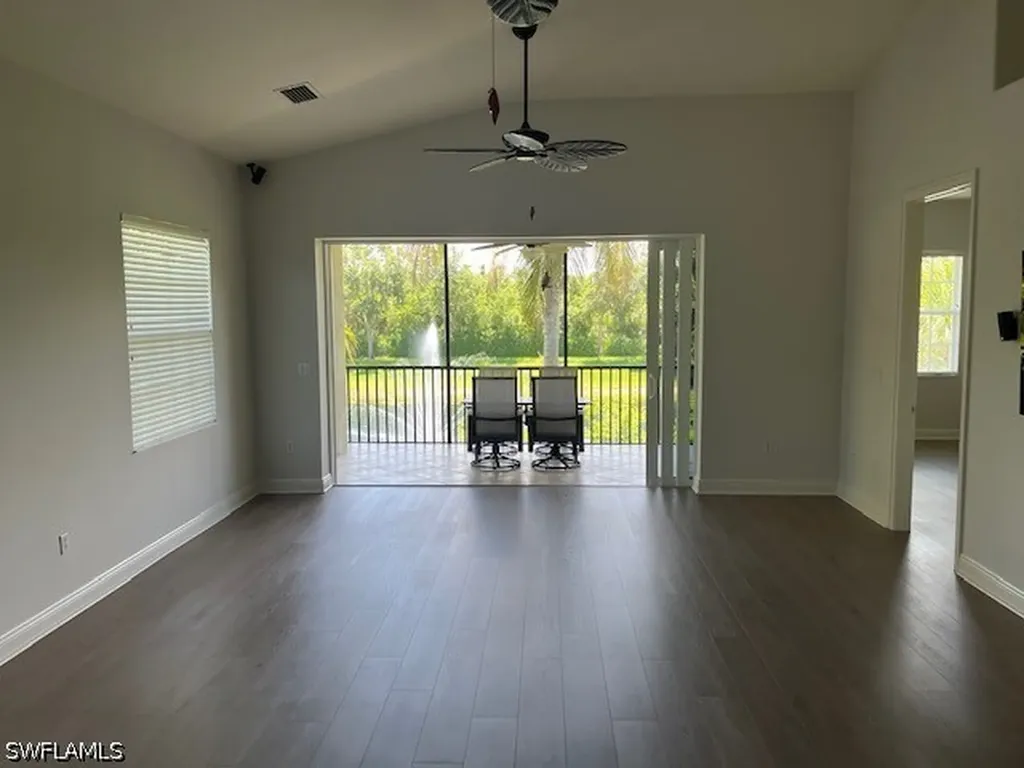 7842 Hawthorne Drive Naples FL 34113
