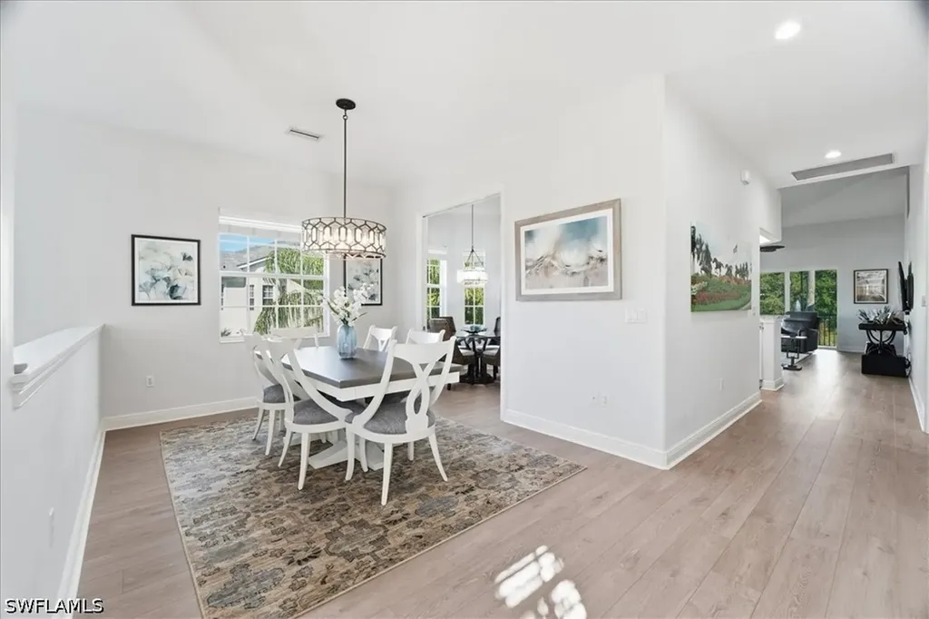 7842 Hawthorne Drive Naples FL 34113