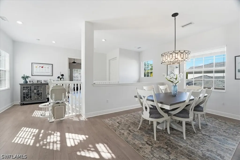 7842 Hawthorne Drive Naples FL 34113