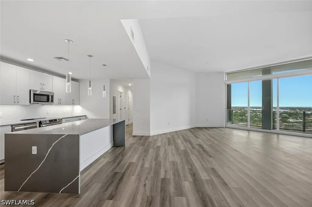 1950 Mayfair Street Naples FL 34104