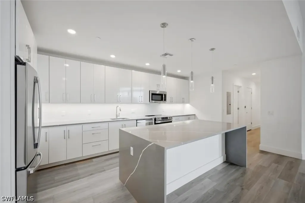 1950 Mayfair Street Naples FL 34104