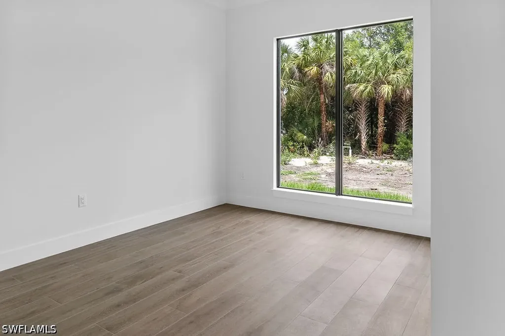 4273 16th Avenue NE Naples FL 34120