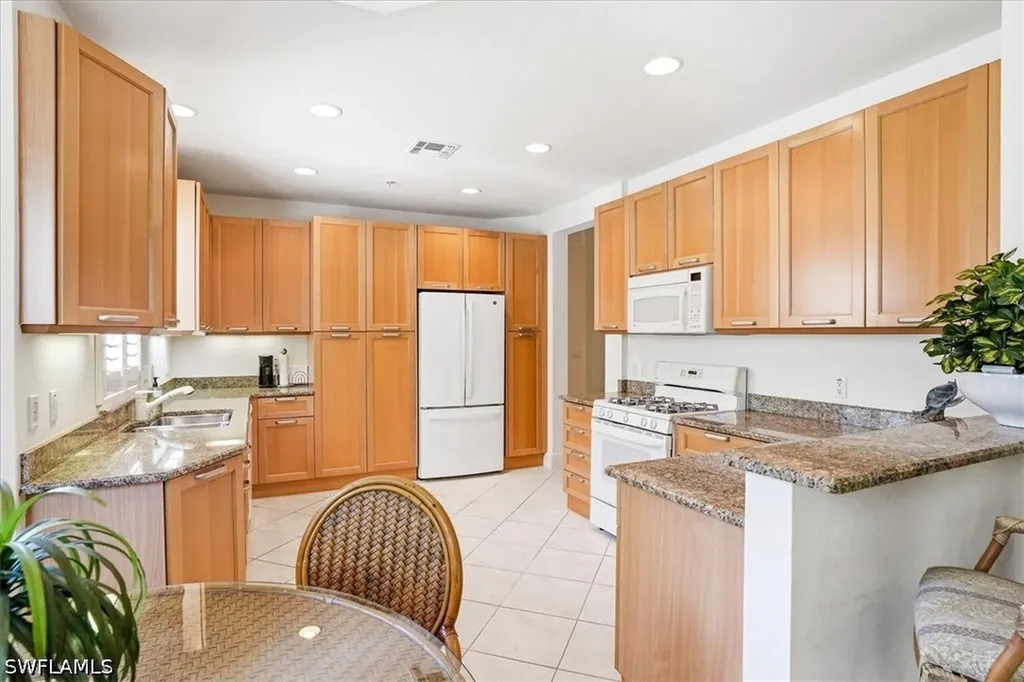3730 Montreux Lane Naples FL 34114