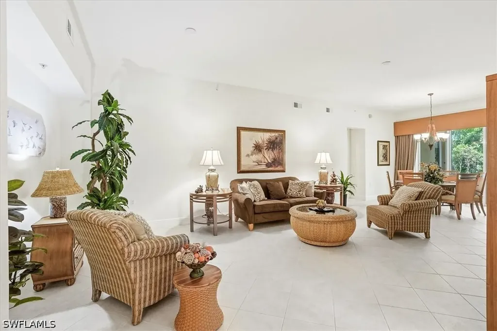3730 Montreux Lane Naples FL 34114