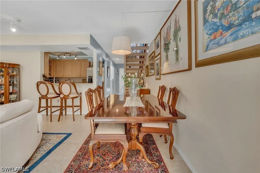870 Meadowland Drive Naples FL 34108