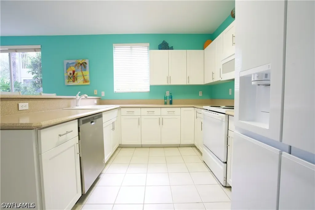 8471 Southbridge Drive Estero FL 33967