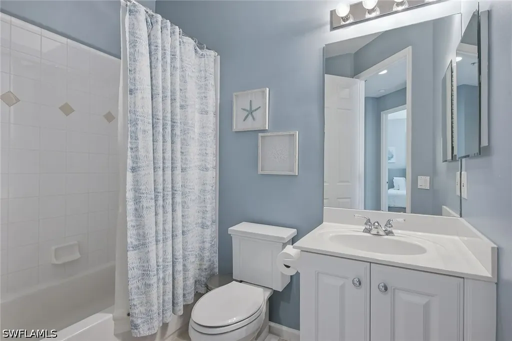 3995 Deer Crossing Court Naples FL 34114