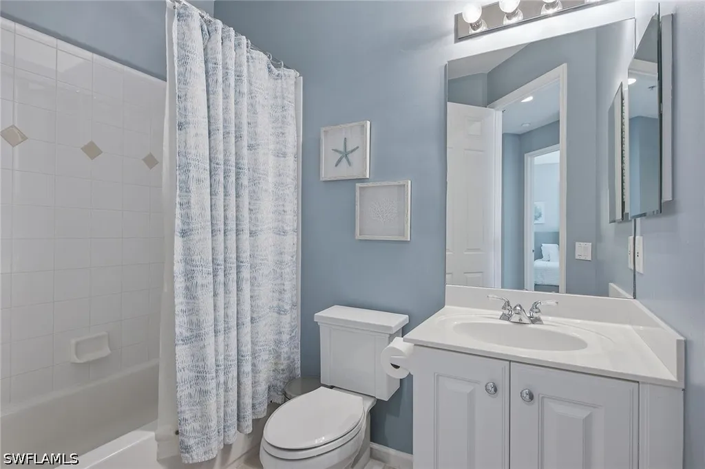 3995 Deer Crossing Court Naples FL 34114