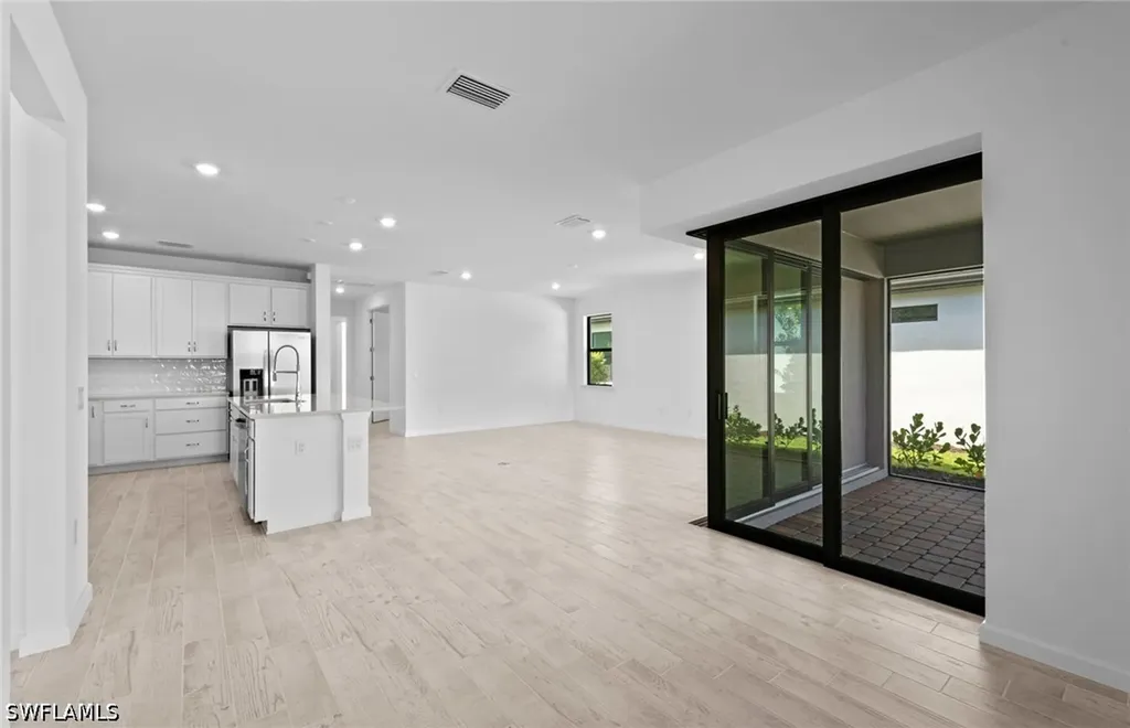 6295 Van Buren Court Ave Maria FL 34142