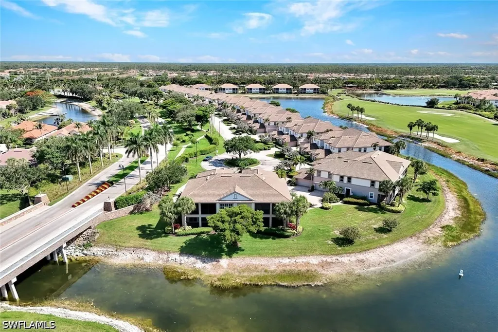8723 Coastline Court Naples FL 34120