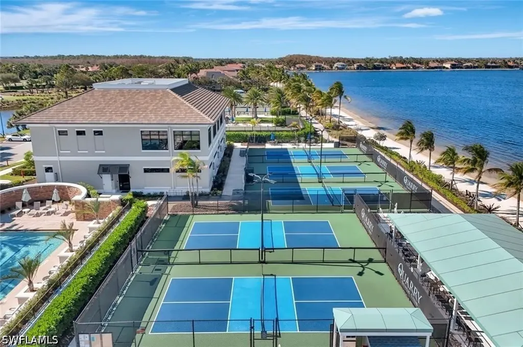 8723 Coastline Court Naples FL 34120