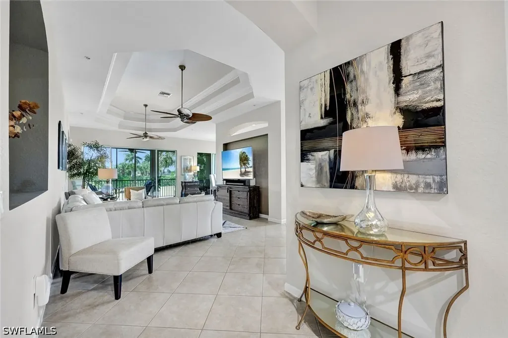 8723 Coastline Court Naples FL 34120