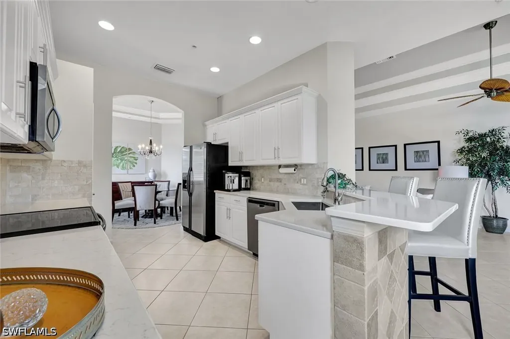 8723 Coastline Court Naples FL 34120