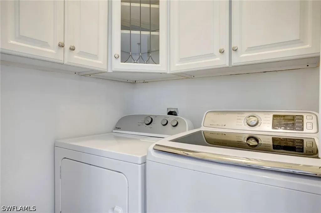 4821 Europa Drive Naples FL 34105