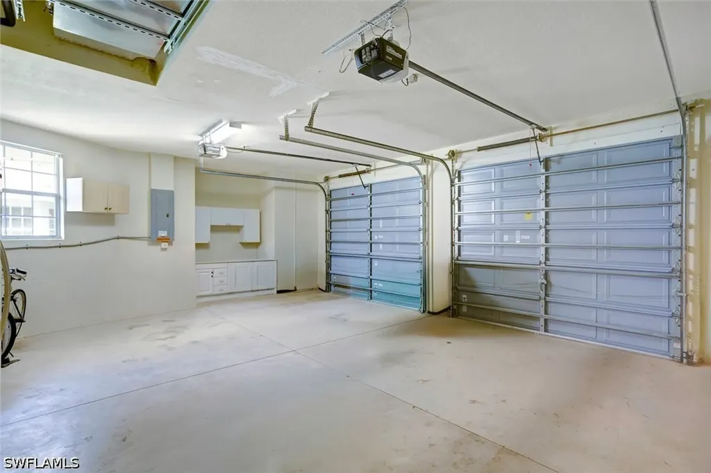 4821 Europa Drive Naples FL 34105