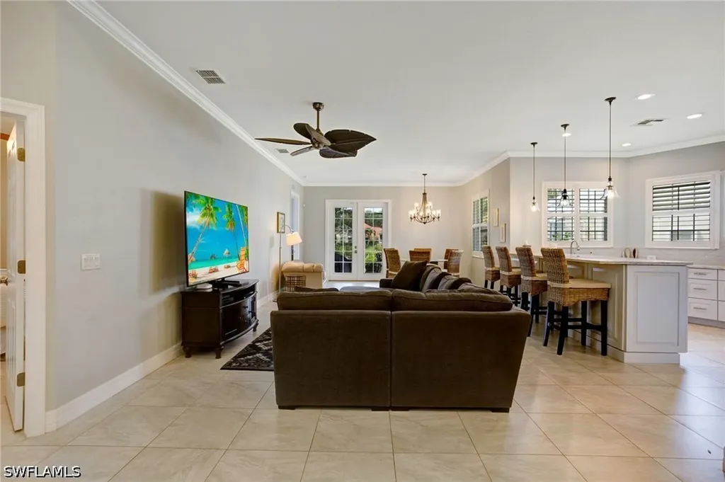 4821 Europa Drive Naples FL 34105
