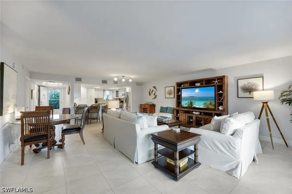 1011 Swallow Avenue Marco Island FL 34145