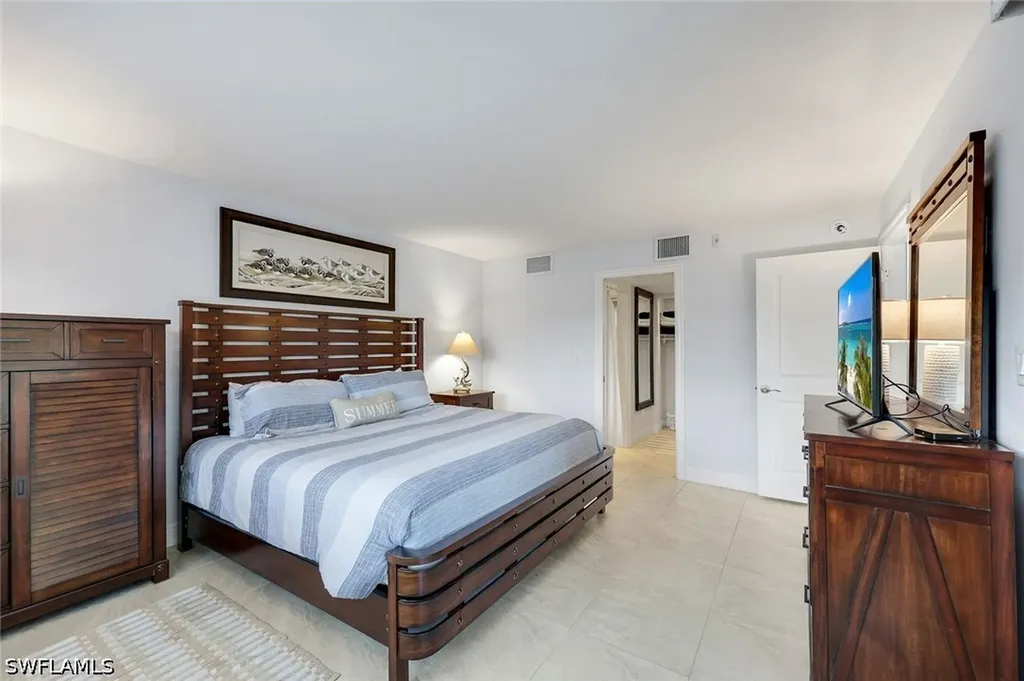 1011 Swallow Avenue Marco Island FL 34145