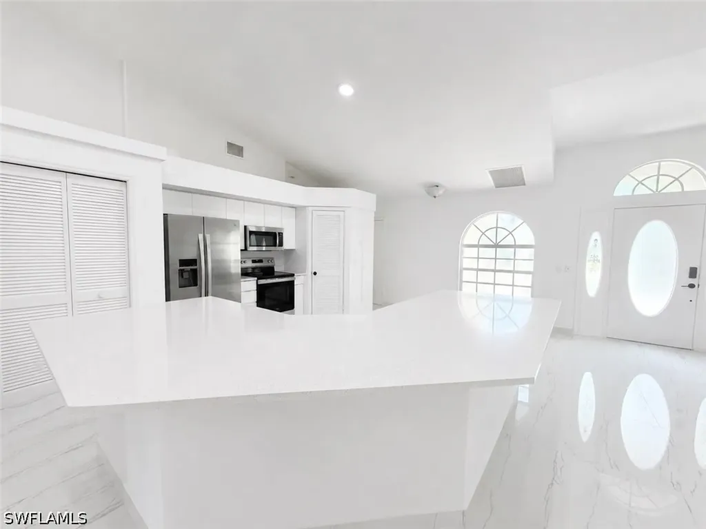 119 Plantation Circle Naples FL 34104