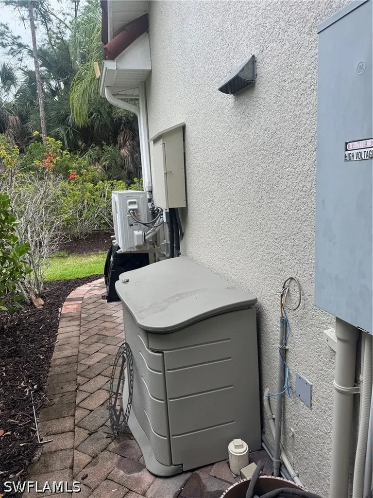 4874 Southern Breeze Drive Naples FL 34114