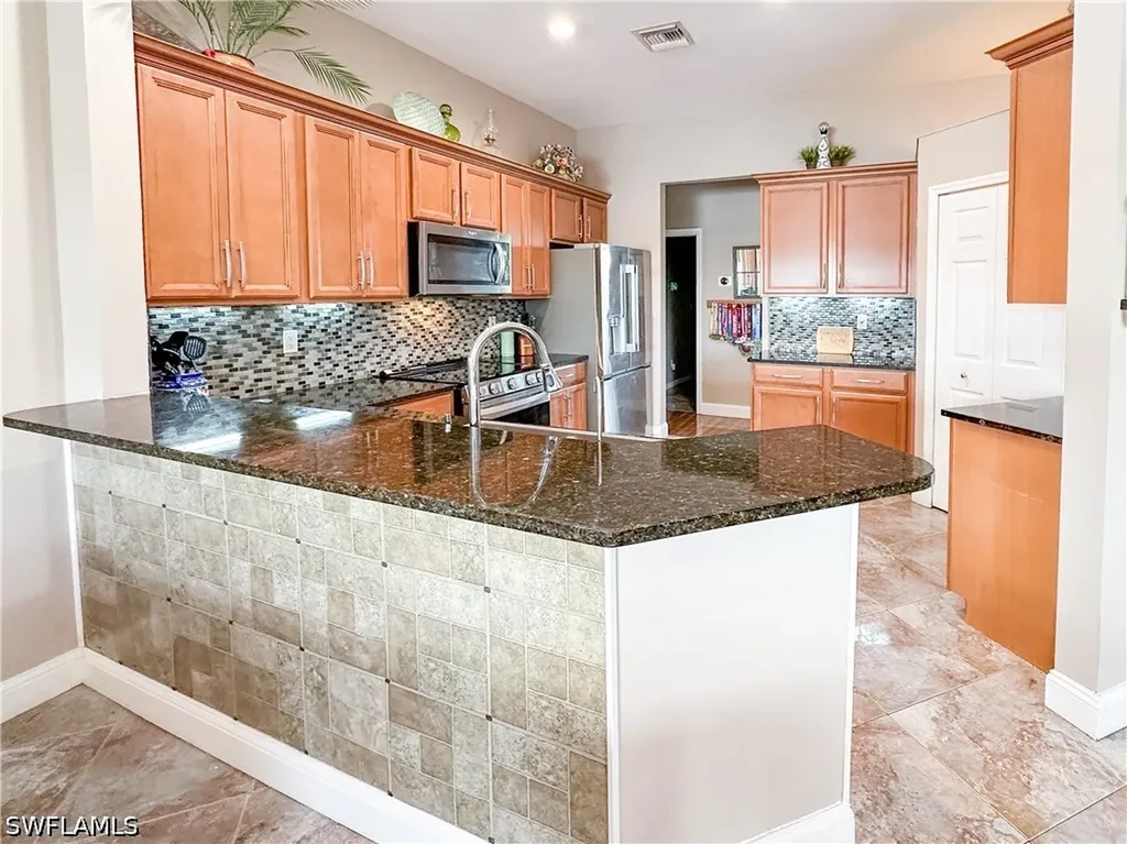 605 Grand Rapids Boulevard Naples FL 34120