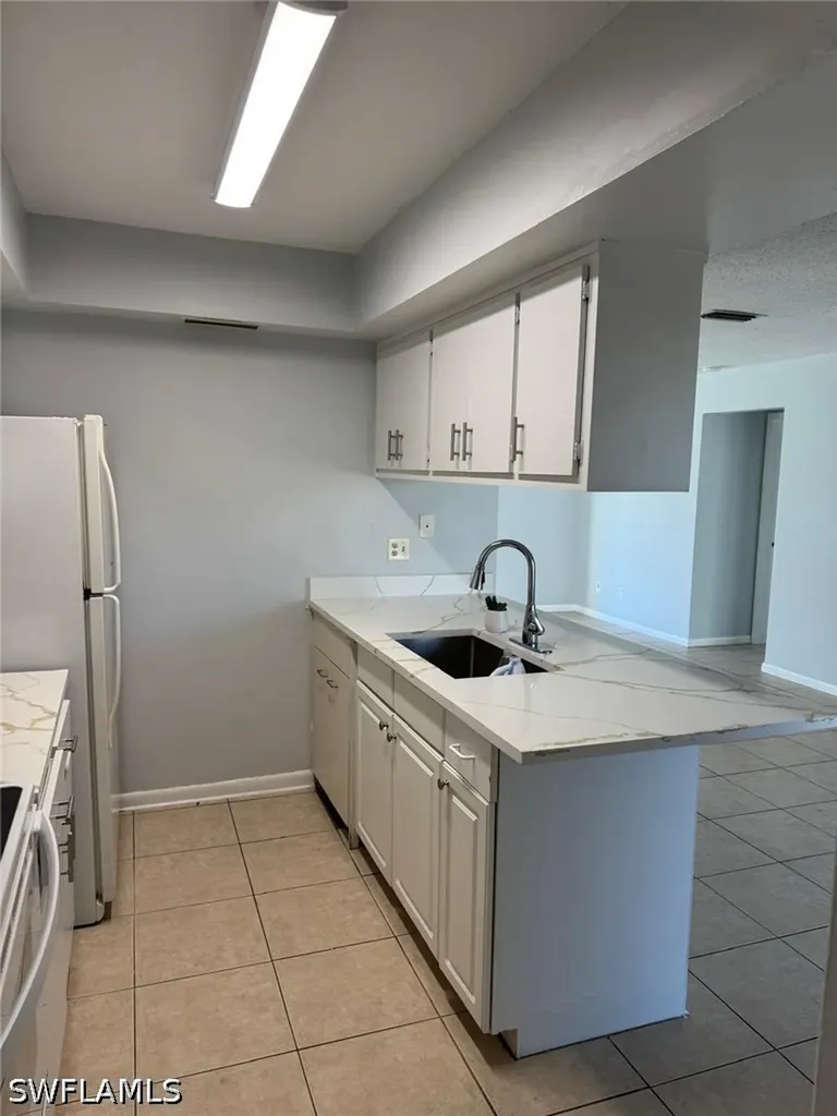 3004 Santa Barbara Boulevard Cape Coral FL 33914