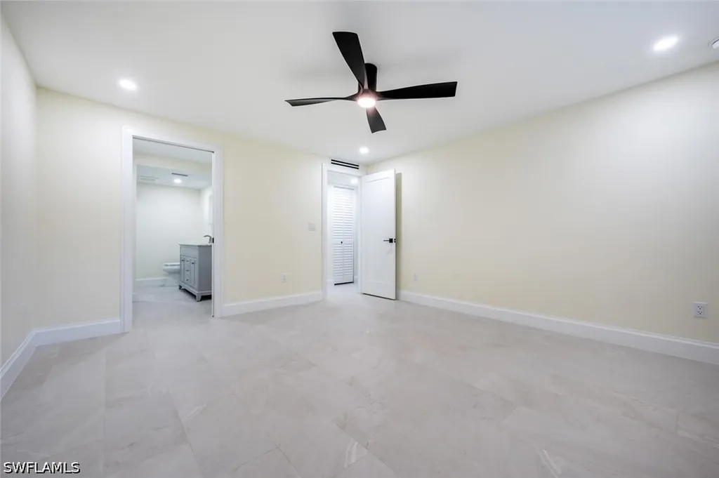 1537 Chesapeake Avenue Naples FL 34102