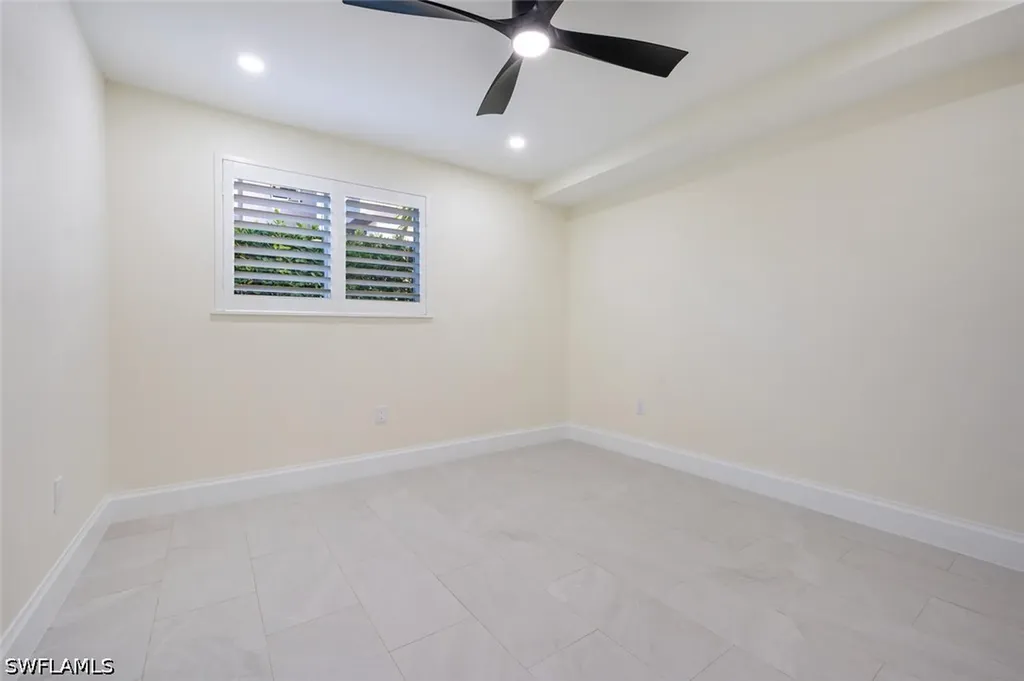 1537 Chesapeake Avenue Naples FL 34102