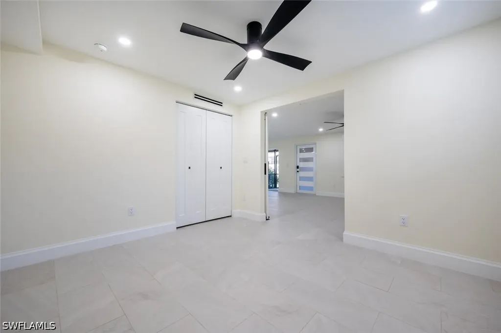1537 Chesapeake Avenue Naples FL 34102