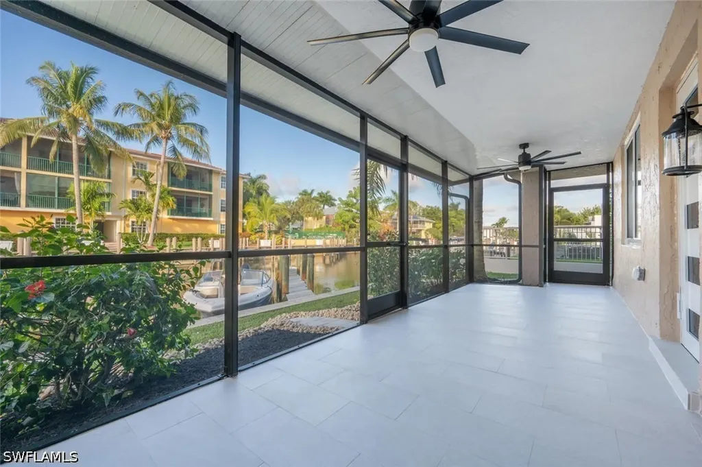 1537 Chesapeake Avenue Naples FL 34102