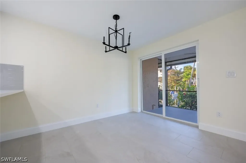1537 Chesapeake Avenue Naples FL 34102