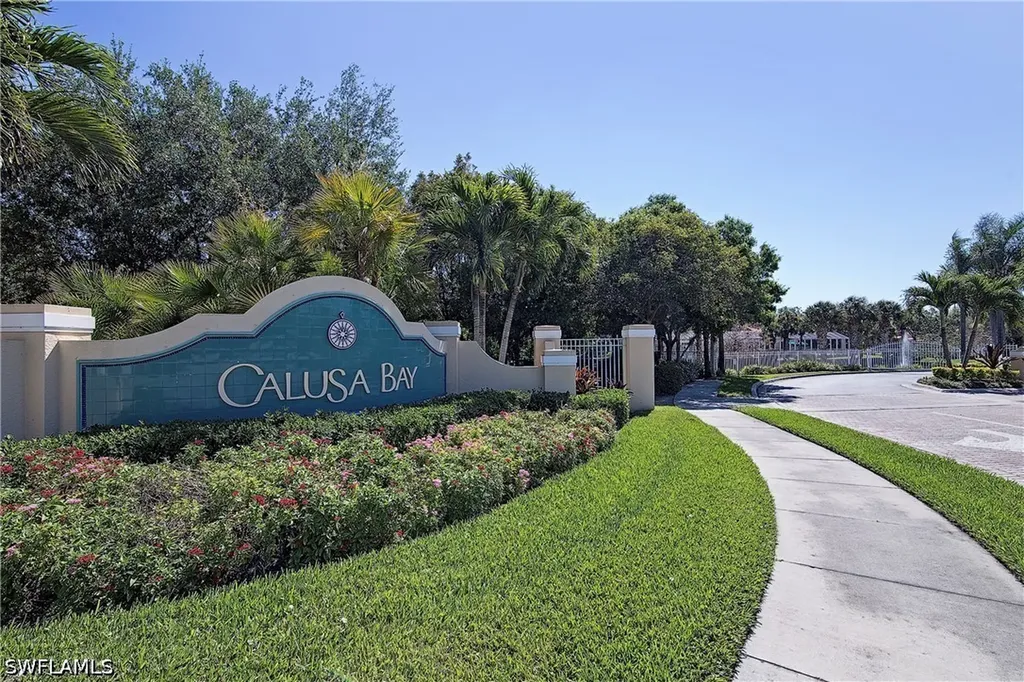 6834 Lantana Bridge Road Naples FL 34109