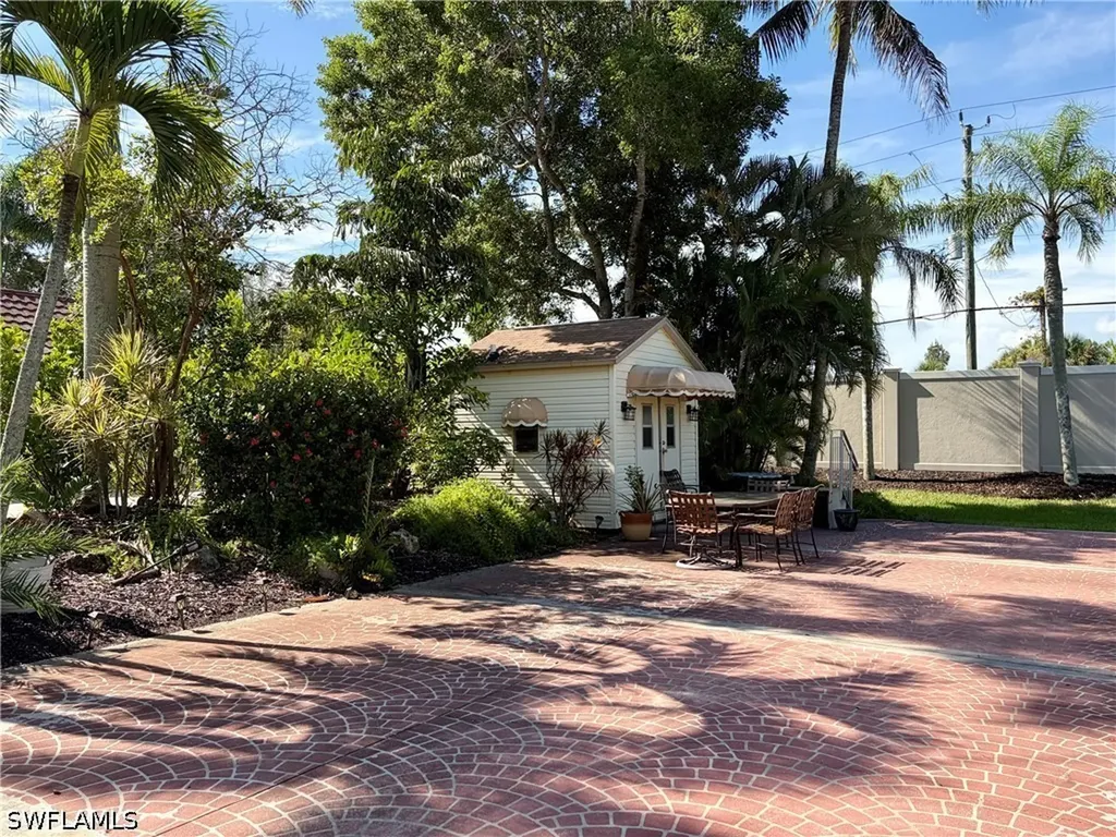 4596 Southern Breeze Drive Naples FL 34114
