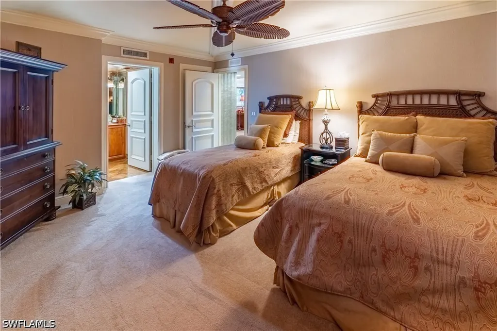10701 Gulf Shore Drive Naples FL 34108