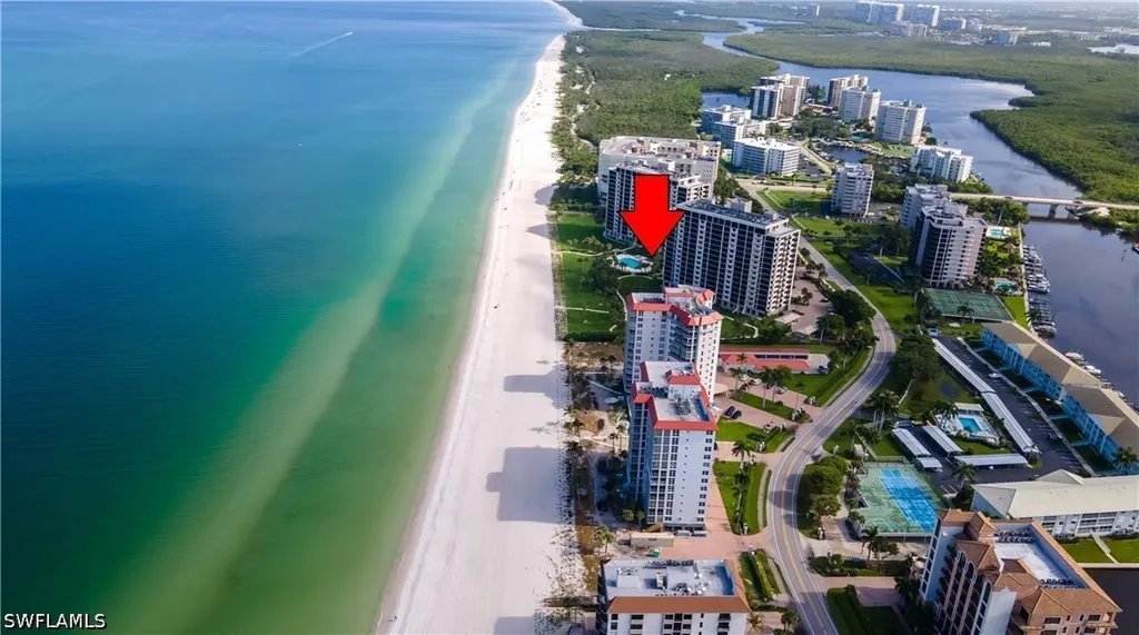 10701 Gulf Shore Drive Naples FL 34108
