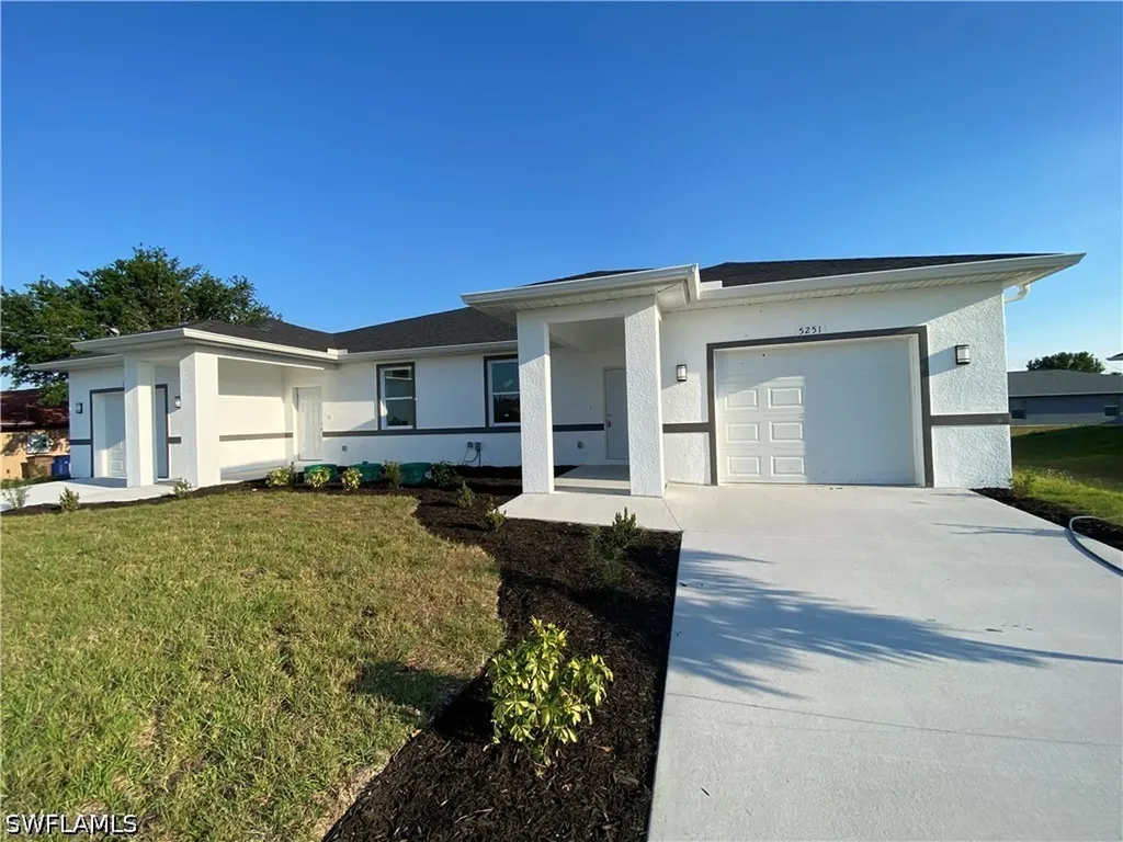 5253-5255 Centennial Boulevard Lehigh Acres FL 33971