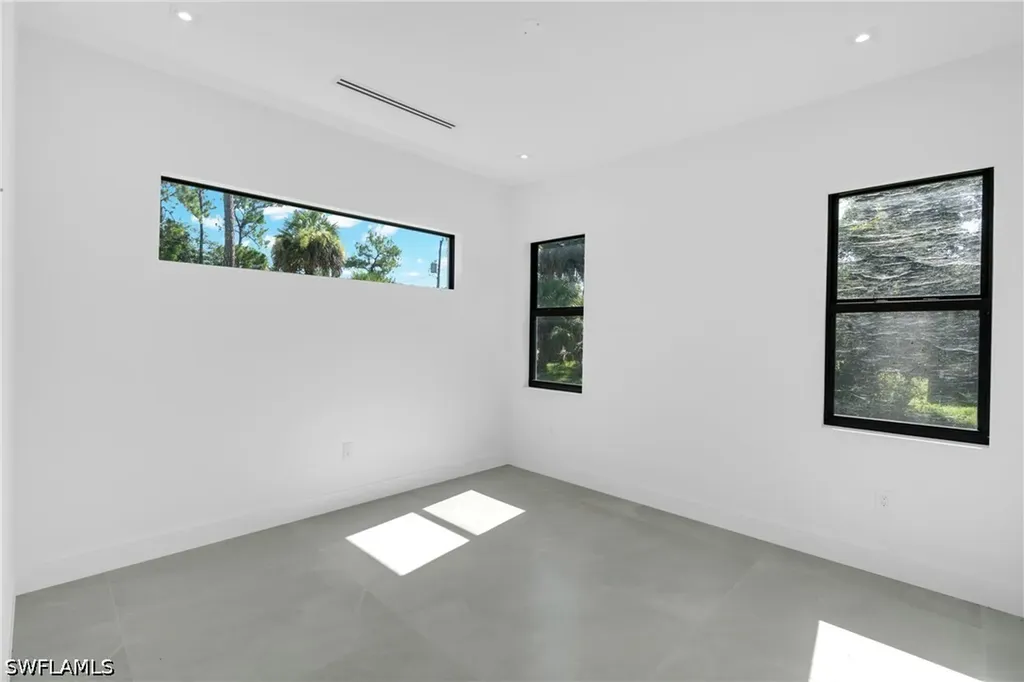 4070 24th Avenue SE Naples FL 34117