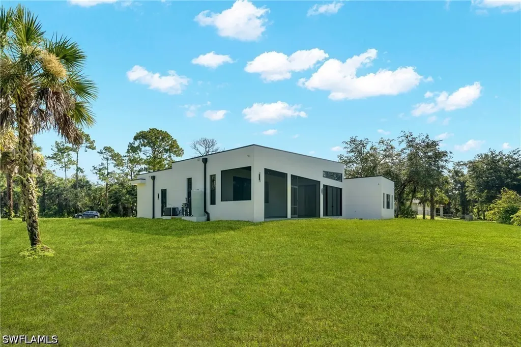 4070 24th Avenue SE Naples FL 34117