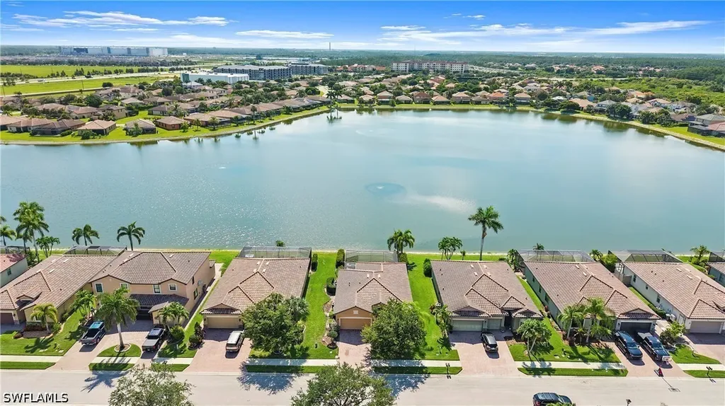 2769 Via Piazza Loop Fort Myers FL 33905