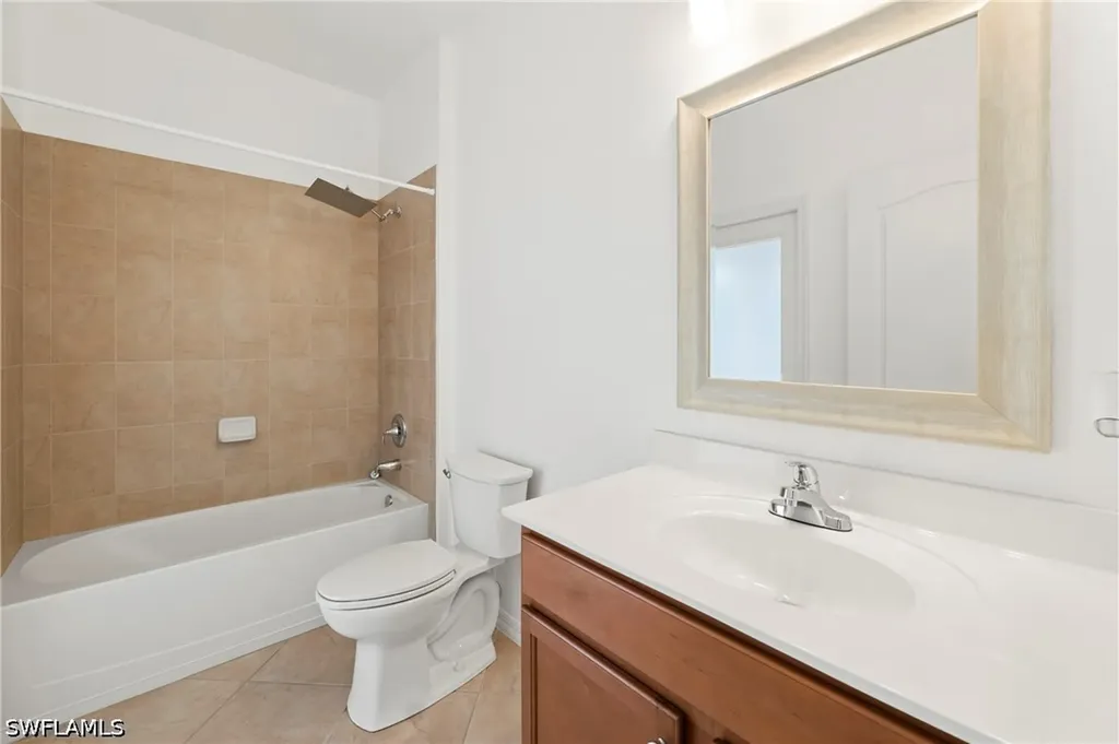 2769 Via Piazza Loop Fort Myers FL 33905