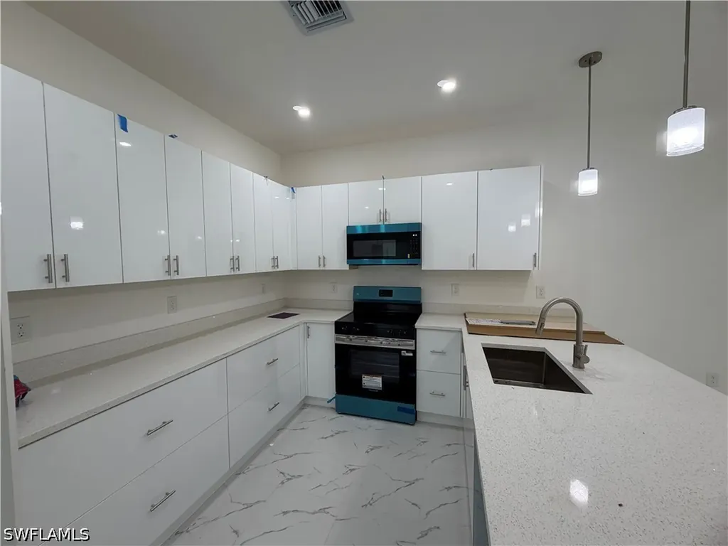 3969-3971 Sunset Road Lehigh Acres FL 33971