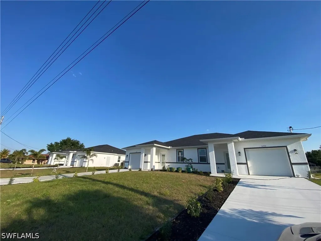 5249-5251 Centennial Boulevard Lehigh Acres FL 33971