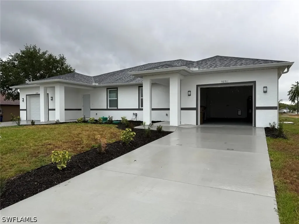 5249-5251 Centennial Boulevard Lehigh Acres FL 33971