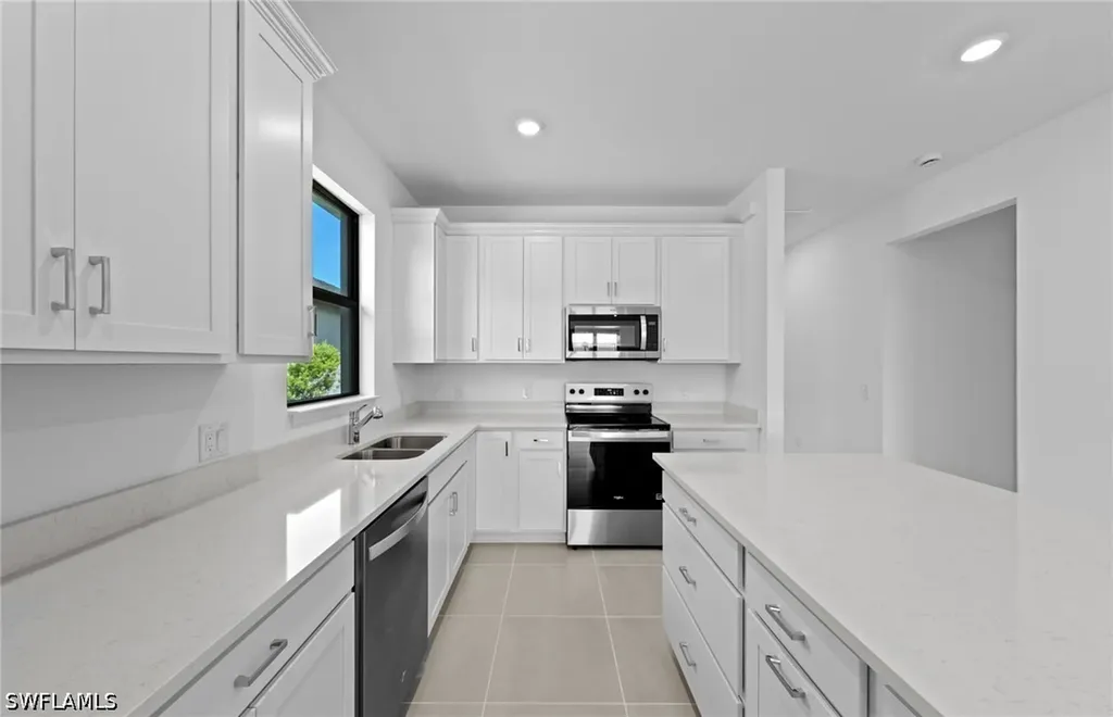 6384 Honor Way Ave Maria FL 34142