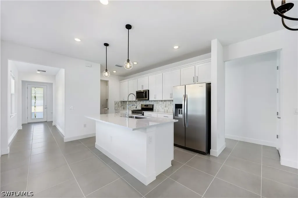 19226 Hinkley Drive Estero FL 33928